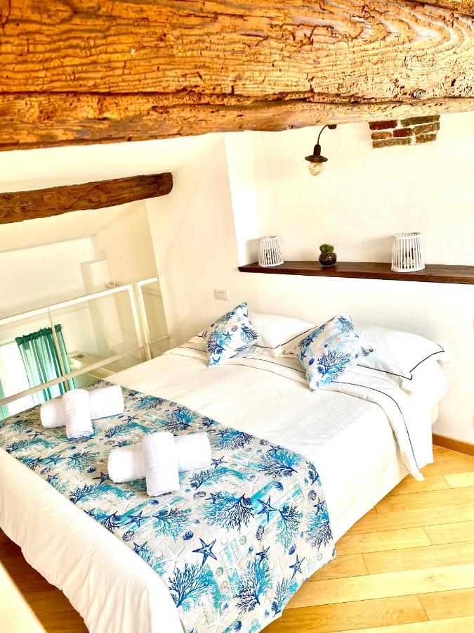 Cozy Loft Marina View Apartment Savona Exterior photo