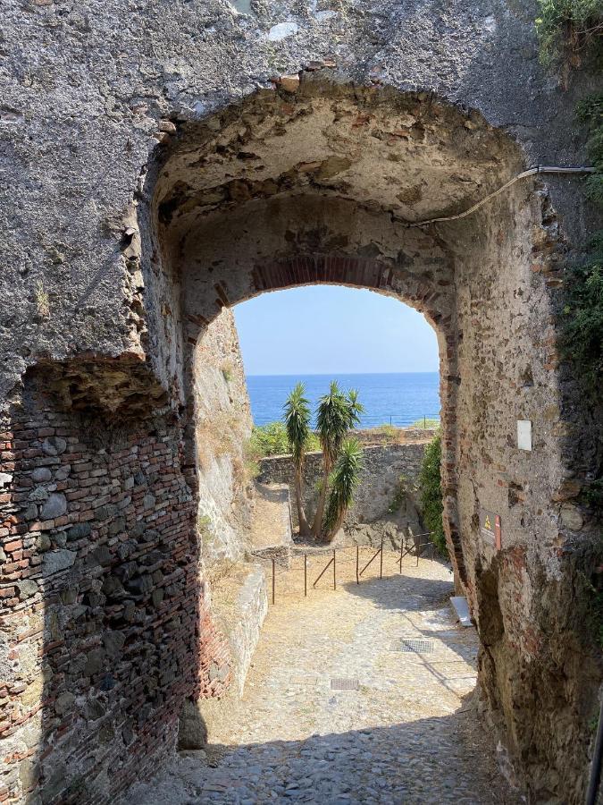 Cozy Loft Marina View Apartment Savona Exterior photo